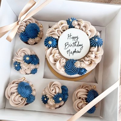 Bento 5in Cake / 5 Cupcakes 