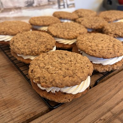 Oatmeal Cream Pies