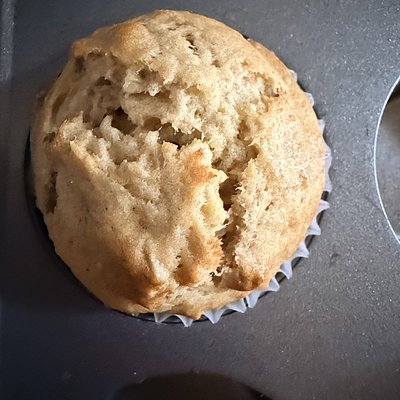 Jumbo Banana Nut Muffin 