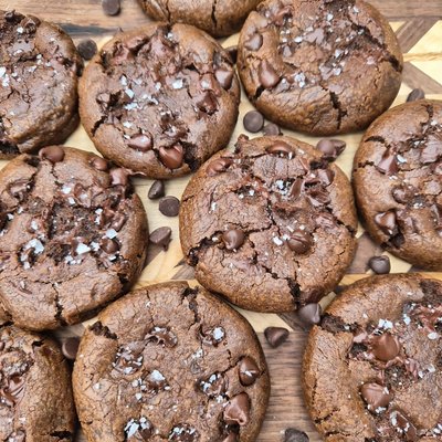 Double Chocolate Chip Cookie