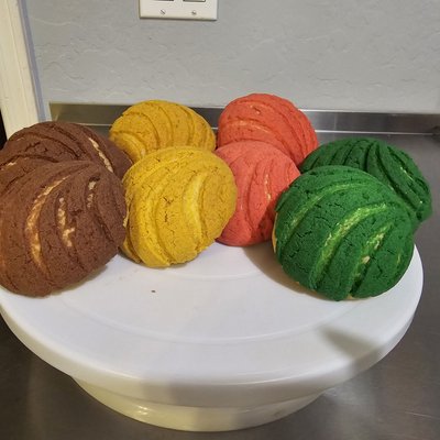Conchas (Sweet Bread)