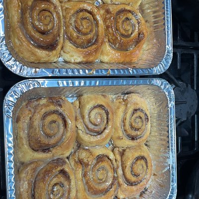 Classic Cinnamon Rolls 