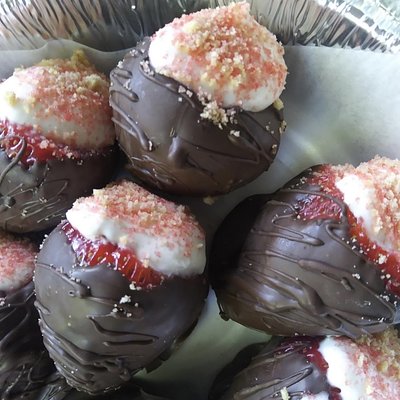 Stuffed Strawberries 