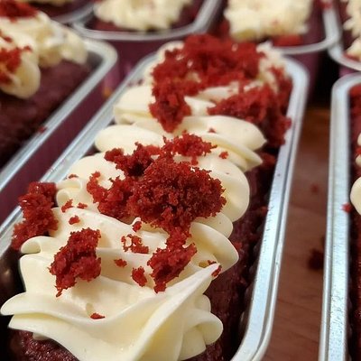 Red Velvet Mini Loaf Pan Cake 