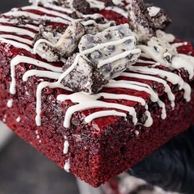 9 ct Red Velvet Brownies