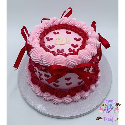 Round Custom Cake 5in
