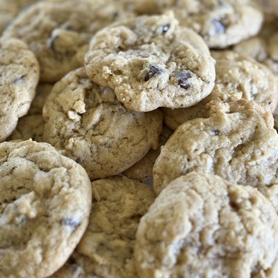 Organic Sourdough Chocolate Chip Cookies (1 Dozen)