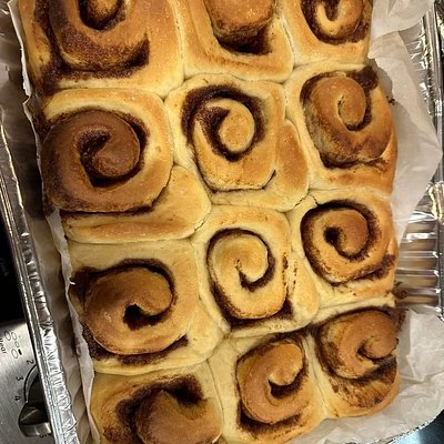 Sourdough Cinnamon Rolls With Icing 