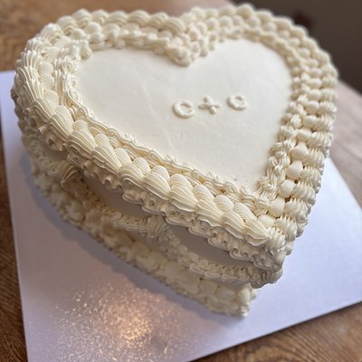 12” Heart Cake