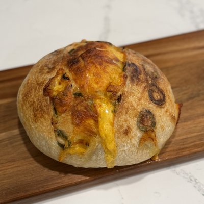 Jalapeño Cheddar Artisan Loaf