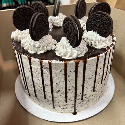 Cookies & Cream Cake