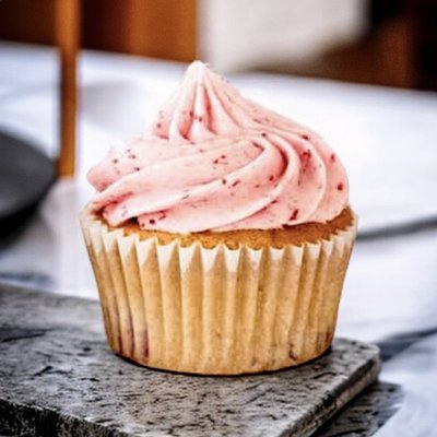 Fresh Strawberry Cupcakes