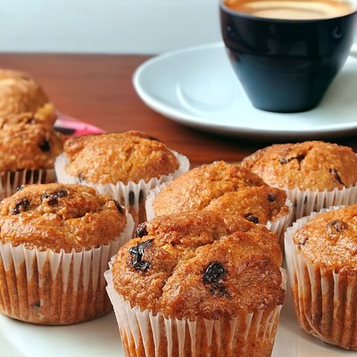 Bran Raisin Muffins