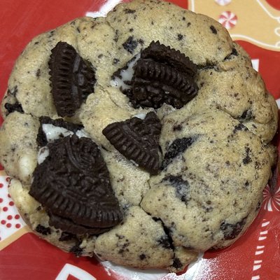Cookies and Cream Cookies