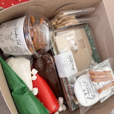 SOLD OUT! Figz Festivity Kit