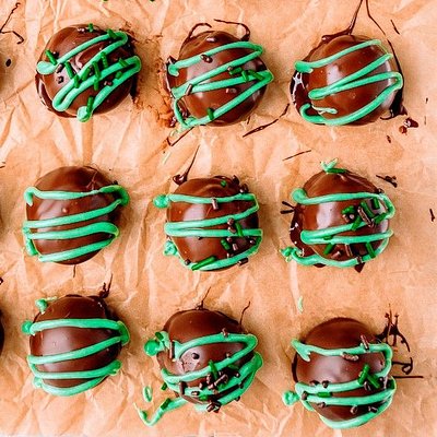 Mint Oreo Truffles, Dozen