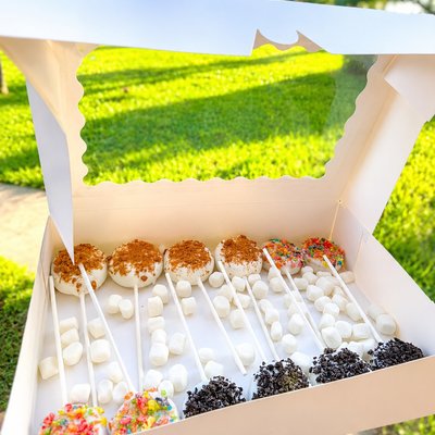 CAKE POPS BY THE DOZEN
