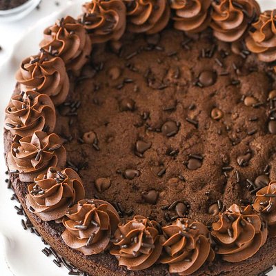 Double Chocolate Cookie Cake