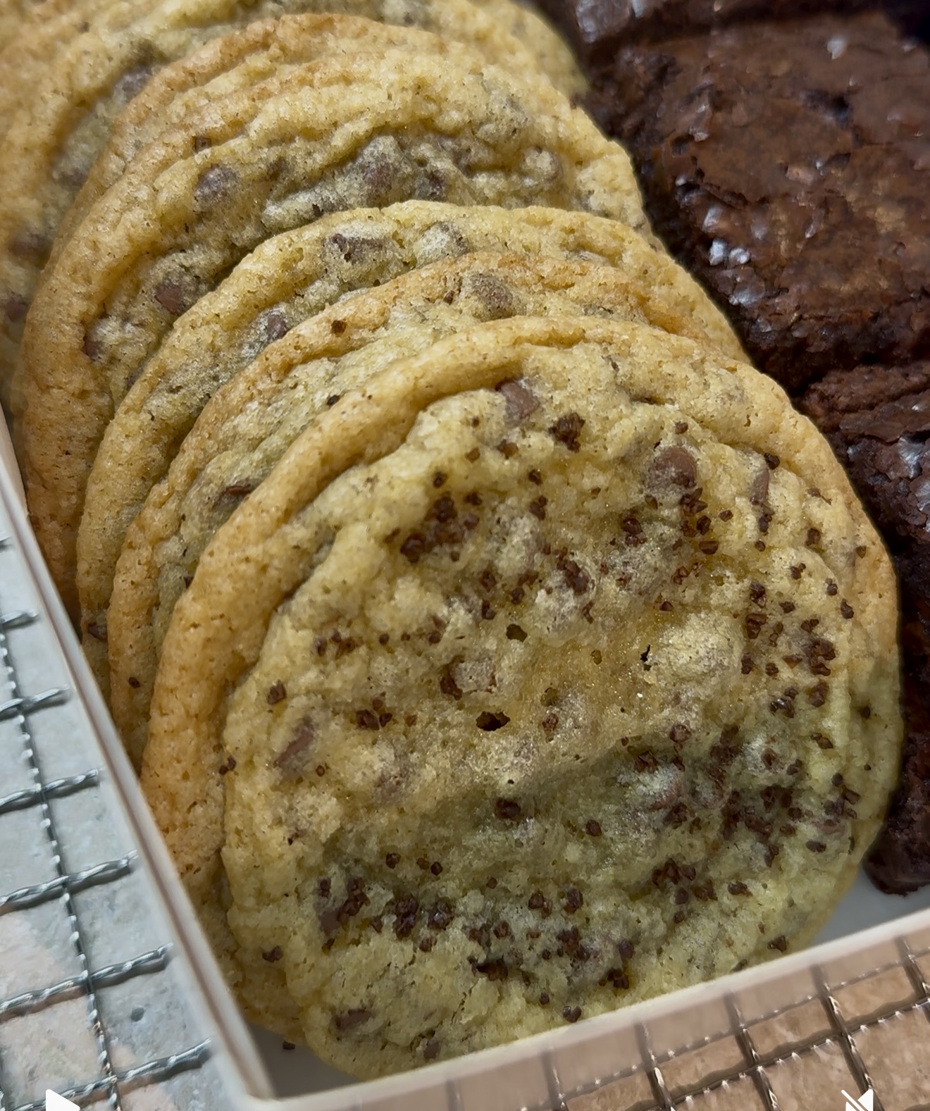 1 Dozen Chocolate Chip Cookies, Topped With Chocolate Sea Salt 