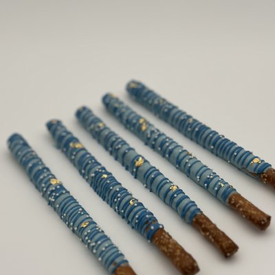 Chocolate Covered Pretzel Rods