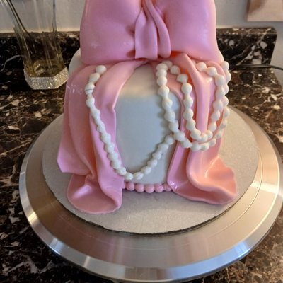 Pink Bow Cake