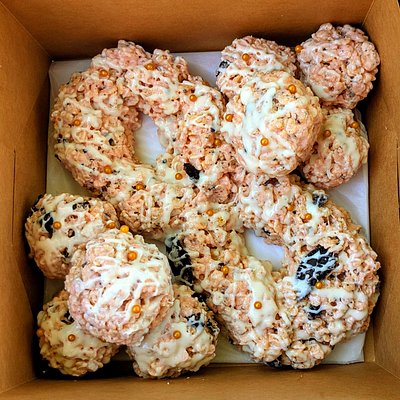 Jumbo Birthday Number Krispies (Number only)
