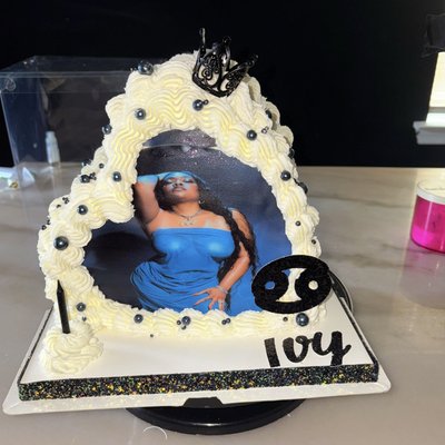 Sideways Heart Cake 9 Inch 