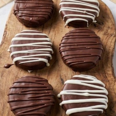 Chocolate Covered Oreos 
