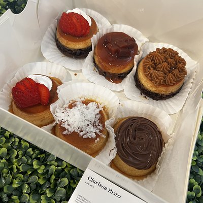 Mini Flans or Chocoflan (6box)