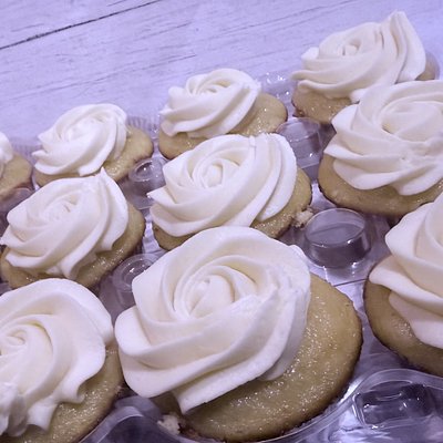 Vanilla Caramel Tres Leches 