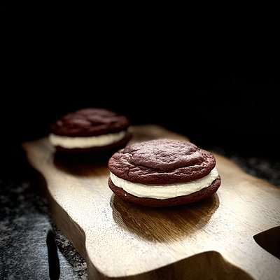 Red Velvet Cookie Pie 
