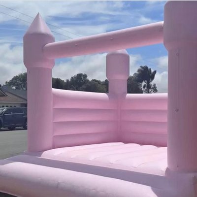 PiiNK Bounce House 