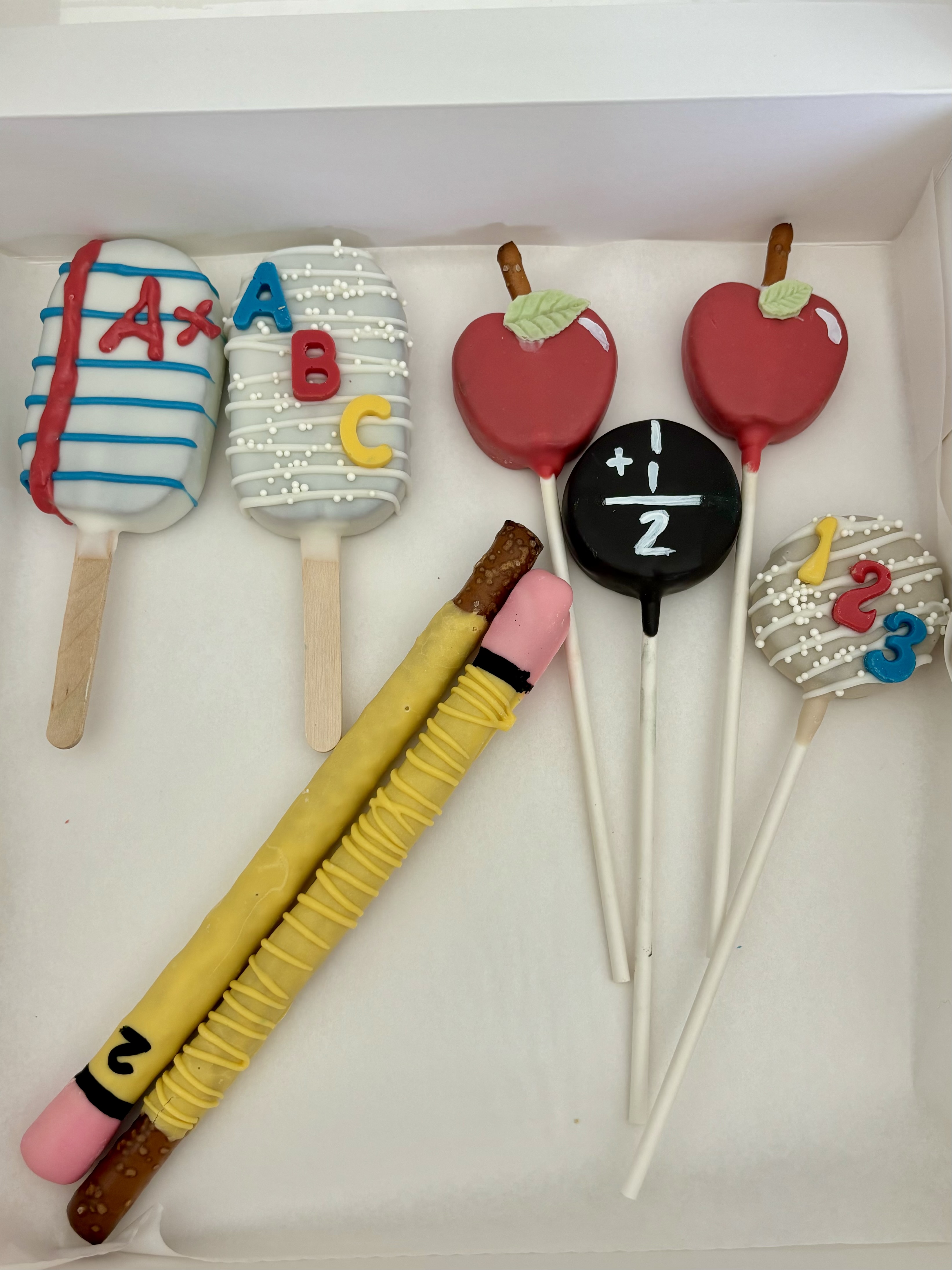 Medium Variety Treat Box 
