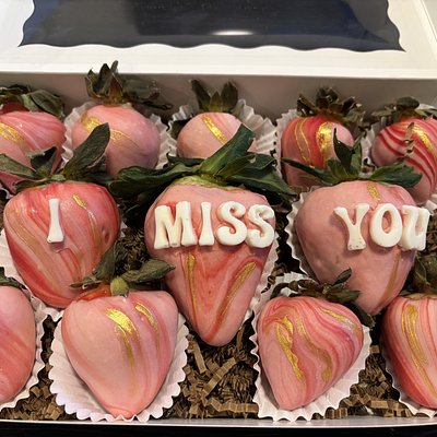 “I Miss You” Chocolate Covered Strawberries  