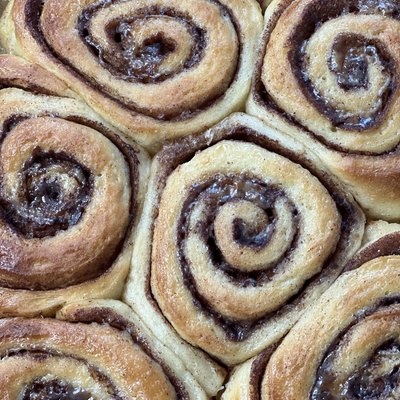 Sourdough Cinnamon Rolls (1/2 Dozen)