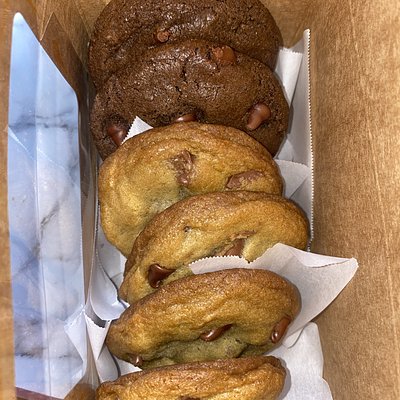 6 Pack Cookies 