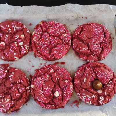 Red Velvet Cream Cheese Cookies with Valentine Sprinkles 💘