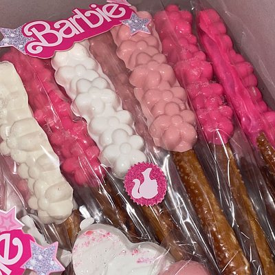Chocolate Covered Pretzels 