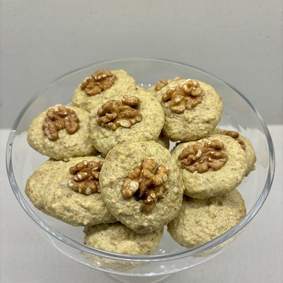 Persian Walnut Cookies (Shirini Gerdooee) 