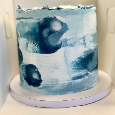 Custom Cakes