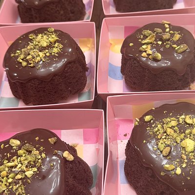 Dubai Bundt Cake 
