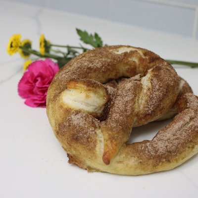 Soft Pretzels Cinnamon Sugar (2 Pack)