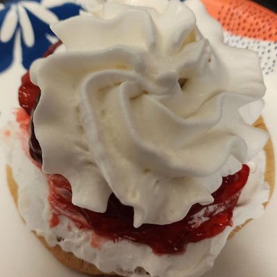 Strawberry Pizza