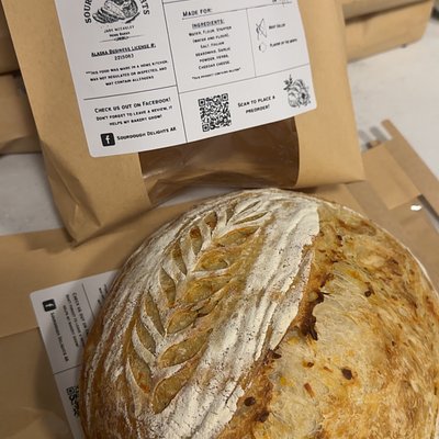 Italian Garlic Herb and Cheese Sourdough