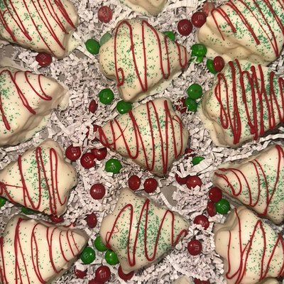 GF Christmas tree cakes 