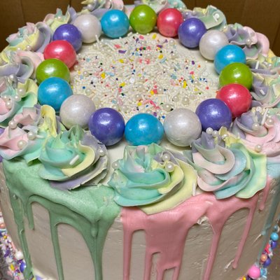 Custom Cakes