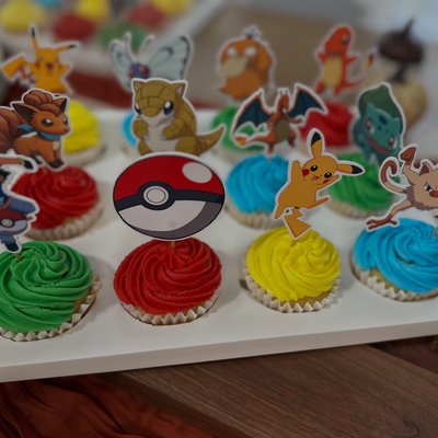 Custom  Regular Cupcake  