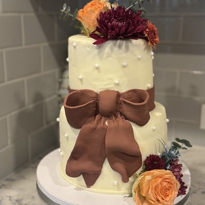 2 Tier Cakes 