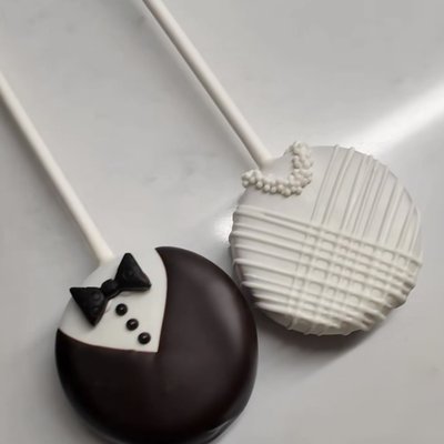 Cake Lollipop (One Dozen)