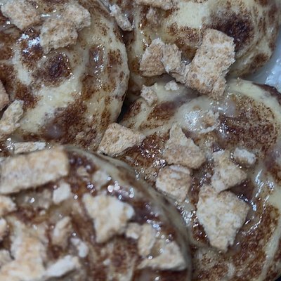 Cinnamon rolls